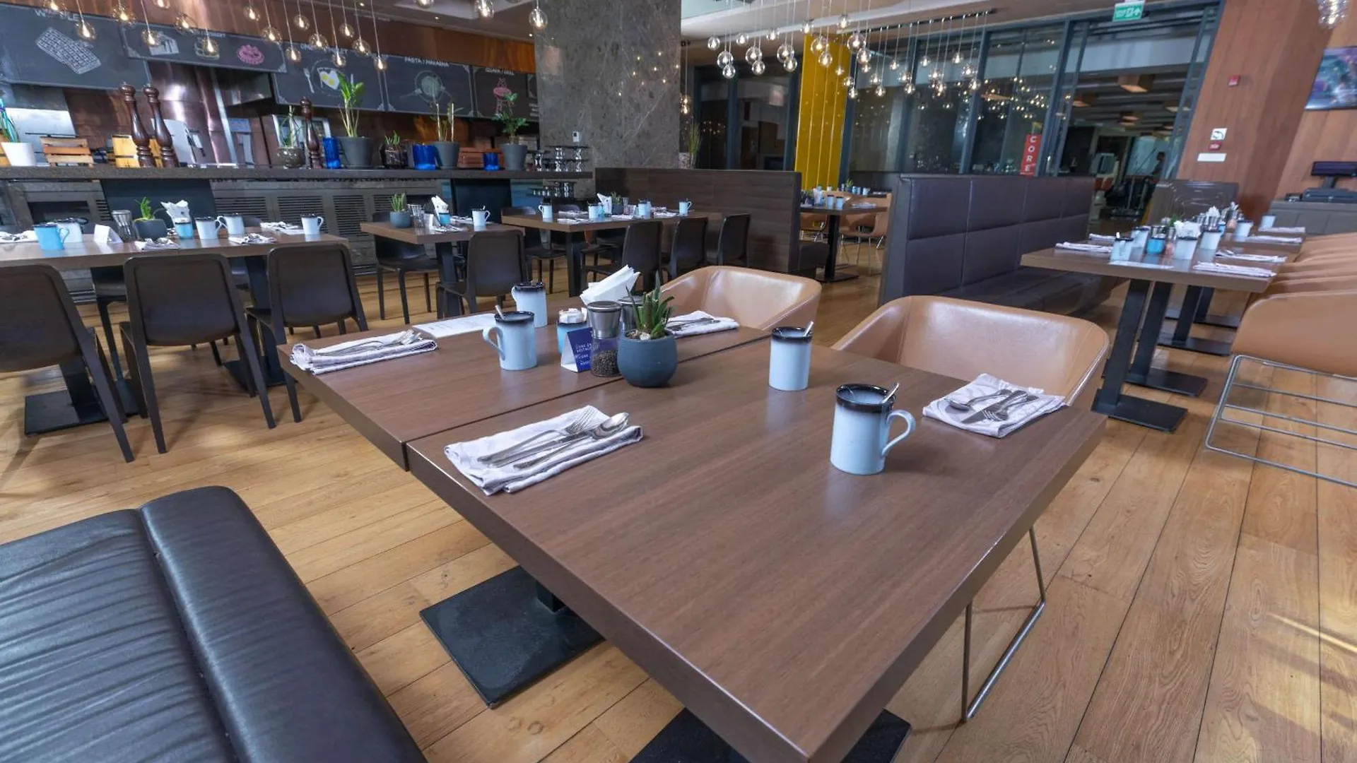 Radisson Blu Hotel Istanbul Asia 5*,